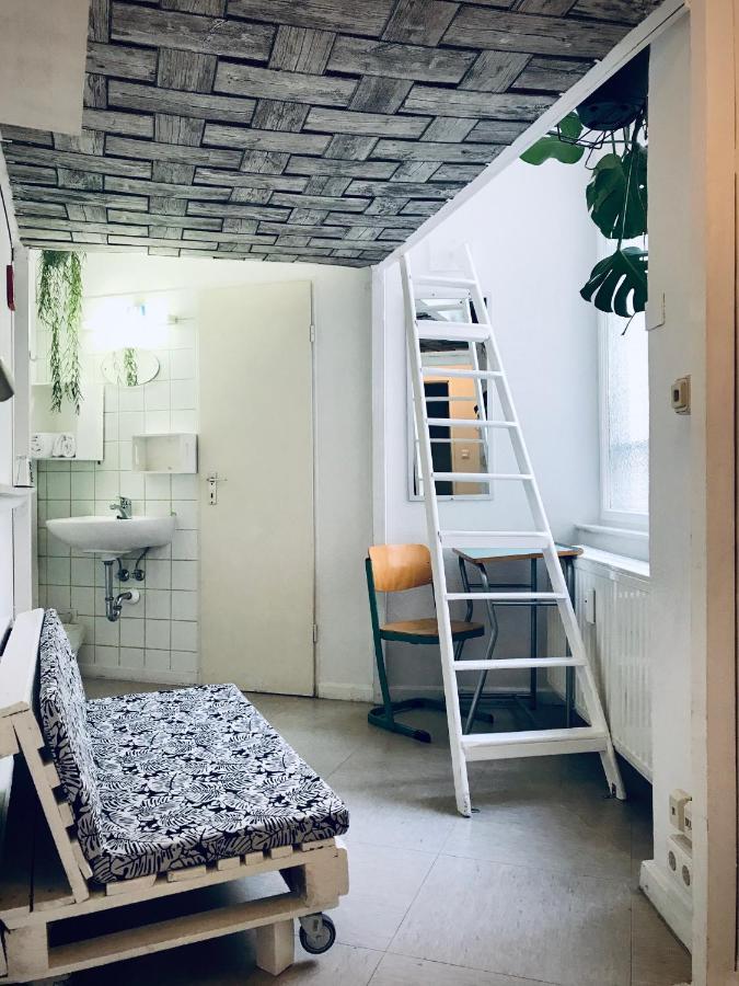 Boutique Hostel Lekkerurlaub ベルリン エクステリア 写真